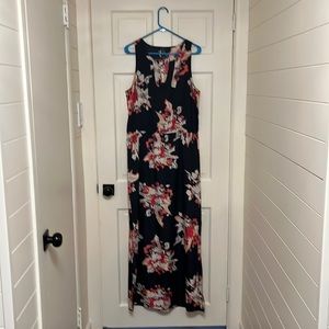 Ann Taylor Maxi dress Navy Blue Floral Size Large